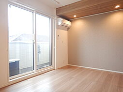 アンジュール綾瀬 1階1Kのリビング/ダイニング