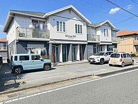 グロリアスヒルＡ 00201 ｜ 栃木県佐野市富岡町283-10（賃貸アパート3LDK・2階・68.90㎡） その1