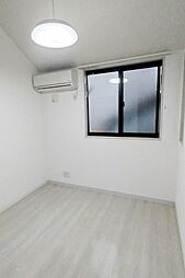 T.T白楽 1階ワンルームのリビング/ダイニング