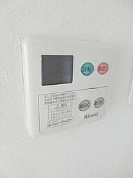 アルテシモ志村坂上 7階1Kの室内