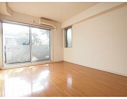 イーストヴァリュー弦巻 2階1Kのリビング/ダイニング