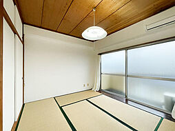 シャトーつくし野 3階1Kのリビング/ダイニング