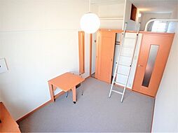 レオパレスフォレスト 2階1Kのリビング/ダイニング