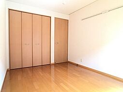 フローラM I 1階2DKのリビング/ダイニング