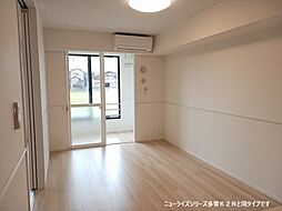 ライツ・レーベン見附Ａ 103