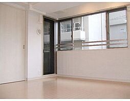 パートナーシップアパートメント 8階2LDKのリビング/ダイニング