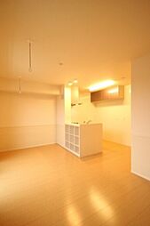 アン・プレール 1階1LDKのリビング/ダイニング