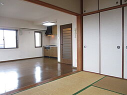 居間