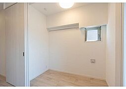 コンフォリア・リヴ新中野サウス 8階1DKのリビング/ダイニング