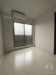 JR片町線(学研都市線) 鴻池新田駅 徒歩8分の賃貸アパート 3階1LDKのリビング/ダイニング