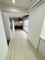 カールトンコート 4階2LDKのリビング/ダイニング