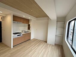 ハイツ大山 3階2LDKのリビング/ダイニング