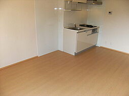 JR中央線 八王子駅 バス15分 中野北小下車 徒歩7分の賃貸アパート 1階1LDKのリビング/ダイニング