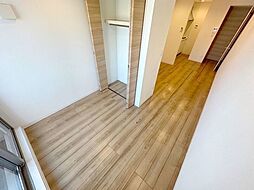 コーワ 3階ワンルームのリビング/ダイニング