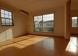 ブリーゼ 2階2LDKのリビング/ダイニング