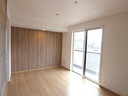 エメ　ドゥーズ 101 1階1LDKのリビング/ダイニング