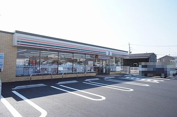 画像19:セブンイレブン小山横倉新田店まで徒歩9分（700ｍ）