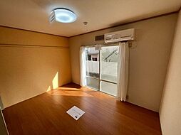 キャッスルＶ 1階1Kのリビング/ダイニング