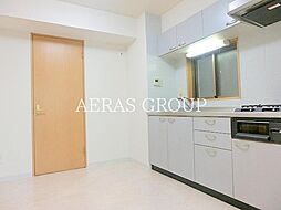 サンクエトワール 7階2Kのリビング/ダイニング