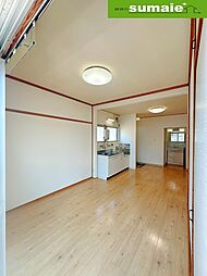 グランディール西浜 2階2LDKのリビング/ダイニング