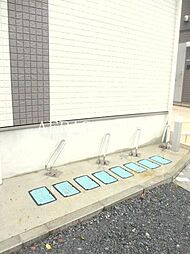 8 / 19