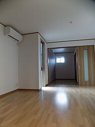 居間