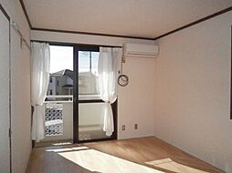 グリーンヒル新宿 2階3DKのリビング/ダイニング