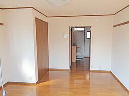 柳下ハウス 2階1Kのリビング/ダイニング