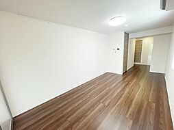 D-ROOM八幡町 2階1LDKのリビング/ダイニング