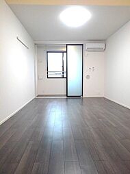 フォンターナ・ルチア 2階ワンルームのリビング/ダイニング