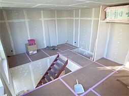 ＣＯＬＬＡＧＥ ＨＯＵＳＥ 1階1LDKのリビング/ダイニング