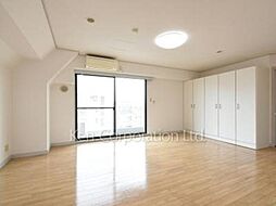 ＫＩＴＡＺＡＷＡ　ＣＳ　ＣＯＵＲＴ 4階ワンルームのリビング/ダイニング