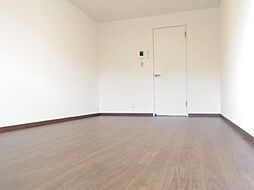 Marina Palace 薬園台 3階1Kのリビング/ダイニング