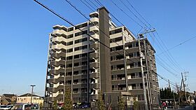 リリーヴィレッジCREST  ｜ 埼玉県日高市大字鹿山197-1（賃貸マンション2LDK・3階・62.37㎡） その1