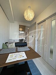 JR東西線 大阪城北詰駅 徒歩4分の賃貸マンション 2階1SLDKのリビング/ダイニング