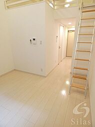 ラ・シャンス 2階1Kのリビング/ダイニング