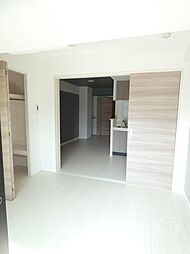 Osaka Metro御堂筋線 江坂駅 徒歩3分の賃貸マンション 8階1LDKのリビング/ダイニング