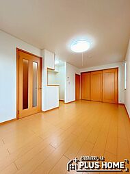 アーデン西浜 V 1階1LDKのリビング/ダイニング