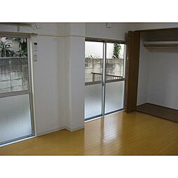 平和マンション 1階1Kのリビング/ダイニング