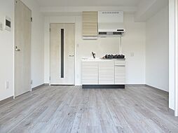 Marriage Ichikawa 3階ワンルームのリビング/ダイニング