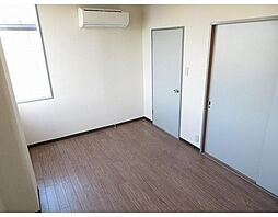 プロヴィデンス秀洋 3階2DKのリビング/ダイニング