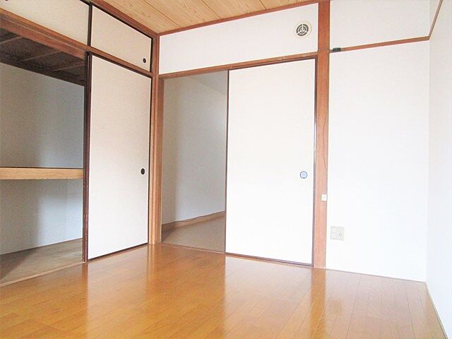 寝室