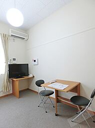 レオパレス住吉四番館 2階1Kのリビング/ダイニング