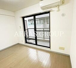 ロイヤルアメニティー大森 11階ワンルームのリビング/ダイニング