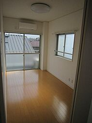 コーポナッツ成田 3階2DKのリビング/ダイニング