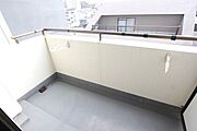 【バルコニー】同タイプ・別部屋写真