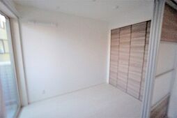 グレースマルニIII 3階1LDKのリビング/ダイニング