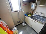 ※給湯室は隣の事務所と共用です。
