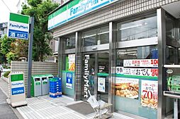 [周辺] ファミリーマート第一京浜芝二丁目店 108m