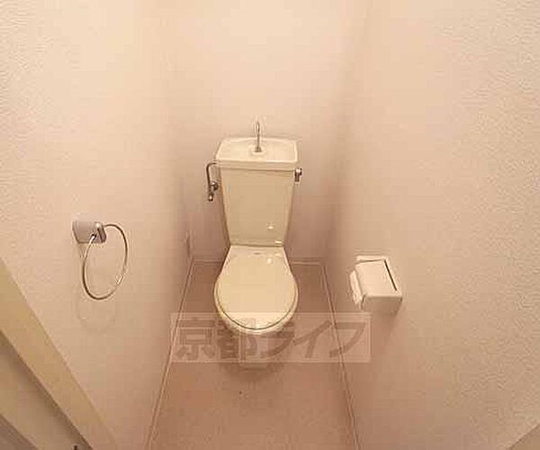 トイレ：スッキリとしたトイレです。